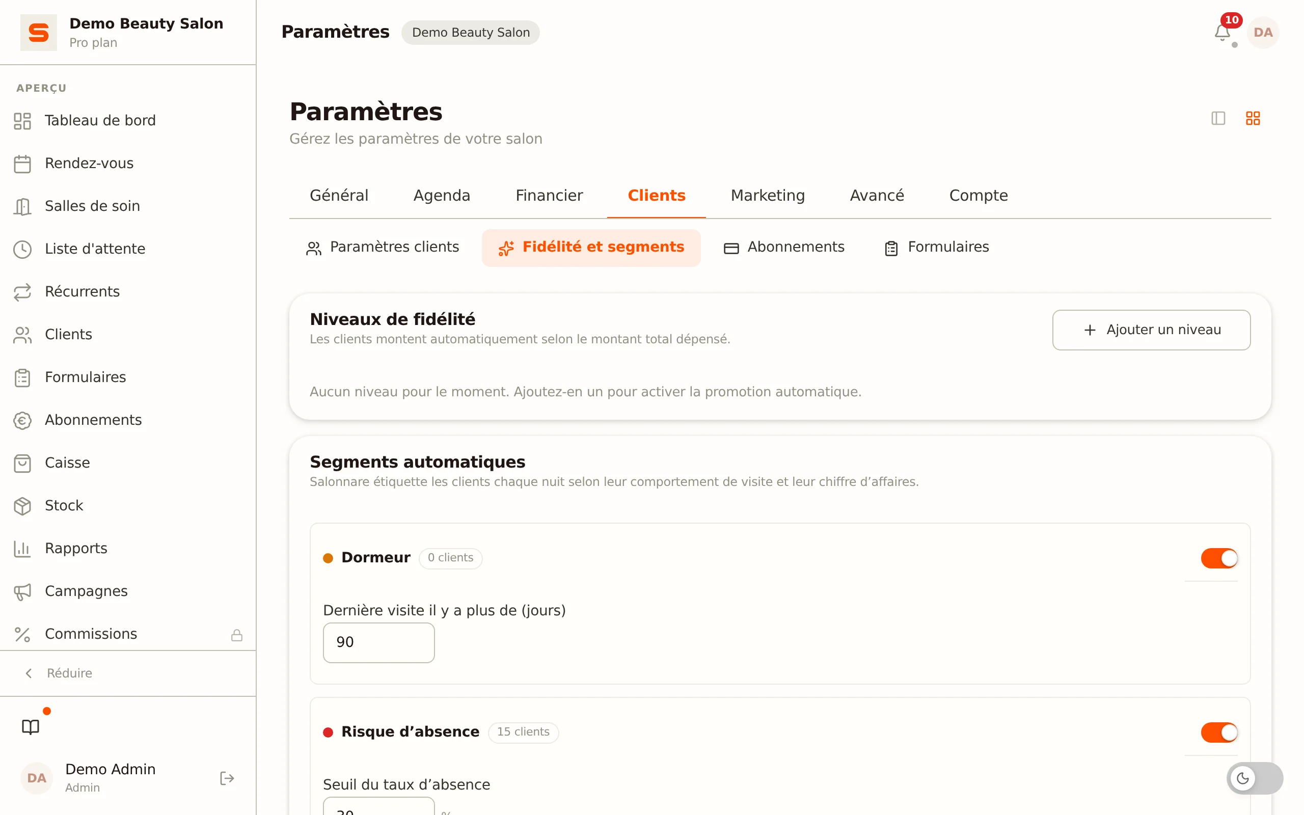Capture d'ecran des niveaux de fidelite et des segments clients